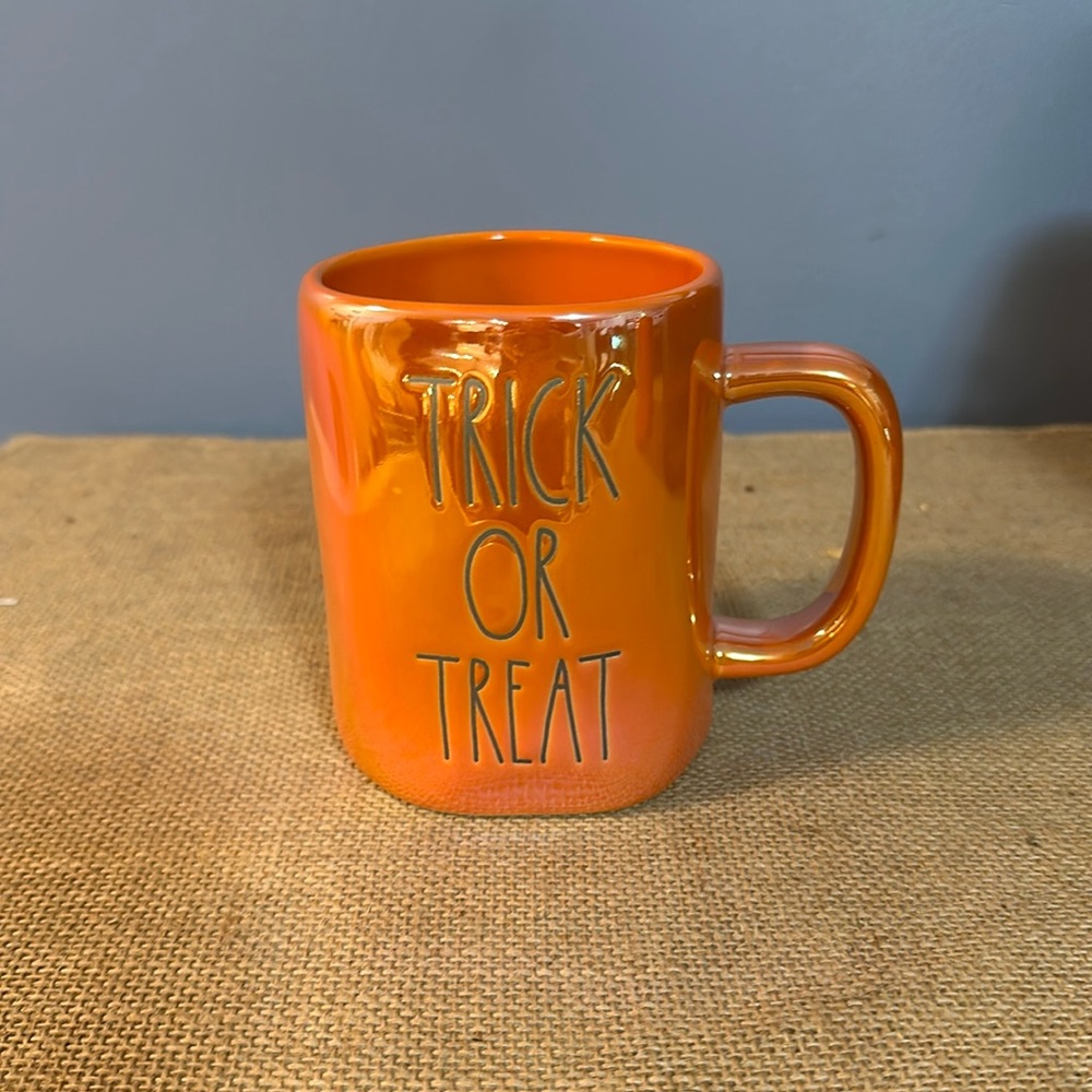 Rae Dunn mug